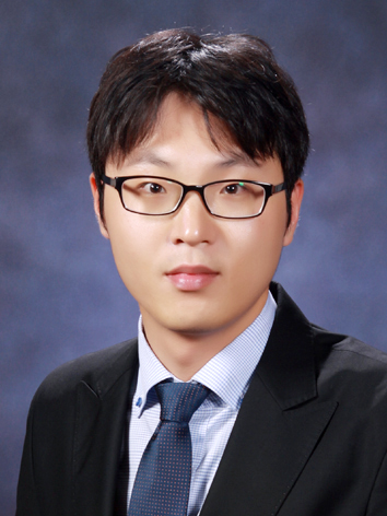 김홍년 선생님 사진